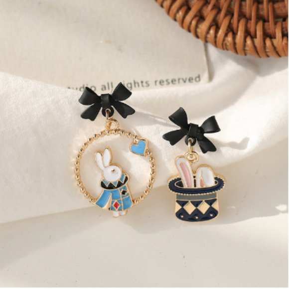 ๐50% OFF/3+...Asymmetrical Rabbit and Hat Earrings - Picture 1 of 6